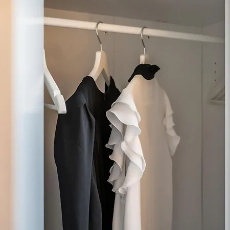 Emilia Essence 모데나