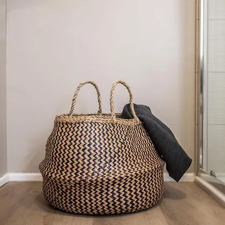 Emilia Essence 모데나