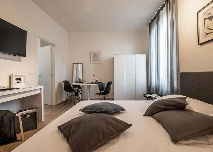 بيت ضيافة Emilia Essence مودينا