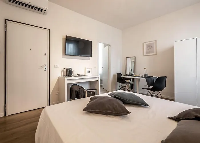 Emilia Essence Guest house Modena